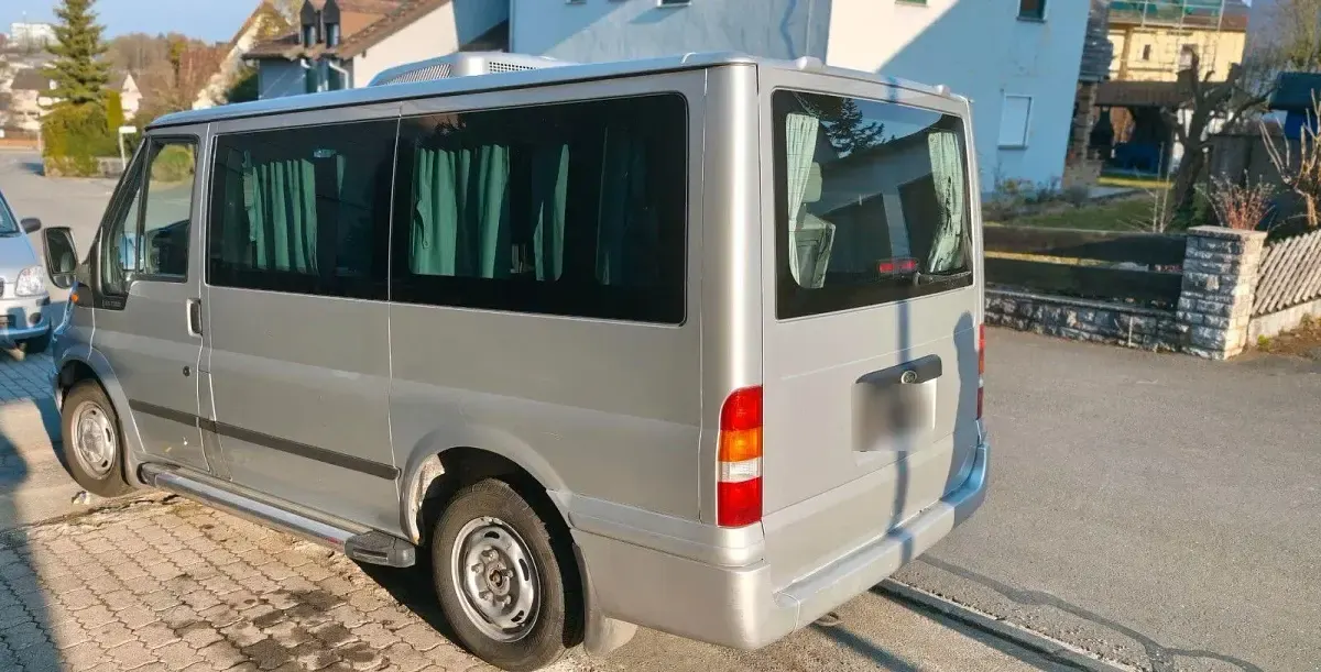 Używany Ford Transit 125 KM (91 kW) 2003 Srebrny Minivan