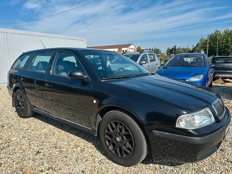 Gebraucht Skoda Octavia Comfort 102 PS (75 kW) 2002 Schwarz Kombi