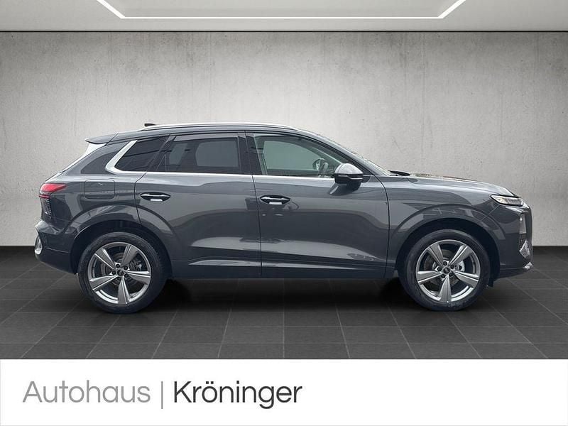 Gebraucht Audi Q3 Sport 150 PS (110 kW) 2025 Grau SUV