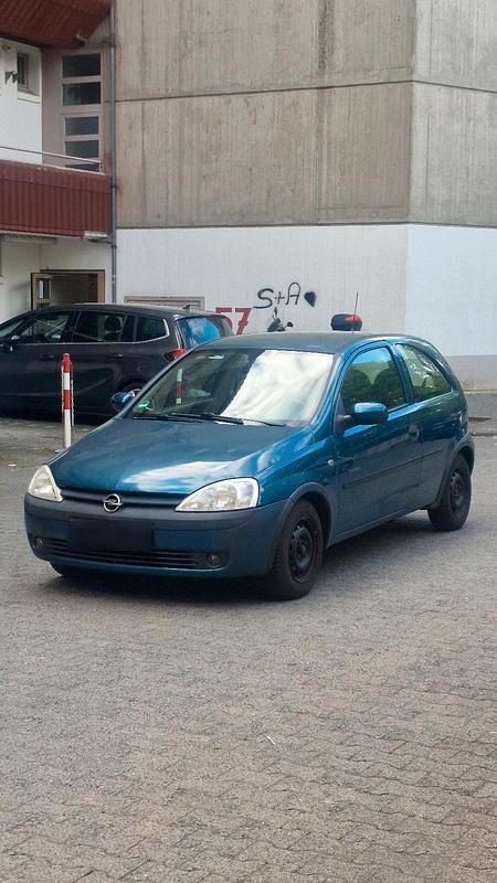 Używany Opel Corsa 75 KM (55 kW) 2001 Zielony Hatchback