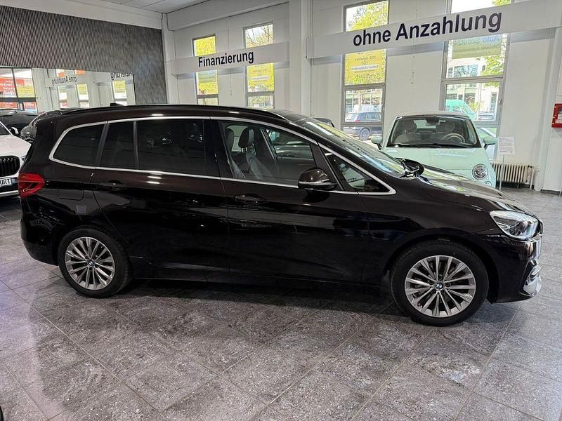 Gebraucht BMW 218 Luxury Line 150 PS (110 kW) 2022 Braun Van / Kleinbus