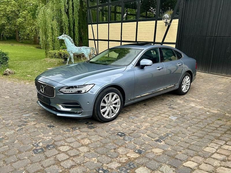 Blau Gebraucht 2016 Volvo S90 Inscription Limousine | 18.400 € (Superpreis) - Bild 1/4
