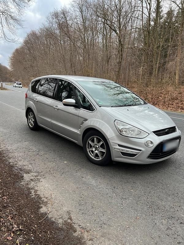 Gebraucht Ford S-MAX S 163 PS (119 kW) 2010 Silber Van / Kleinbus