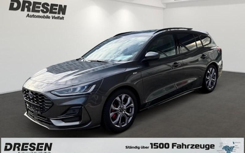 Gebraucht Ford Focus ST-Line X 116 PS (85 kW) 2025 Grau Kombi