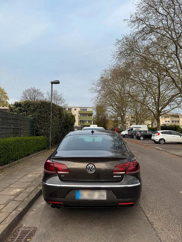 Gebraucht VW Passat 160 PS (117 kW) 2015 Braun Limousine