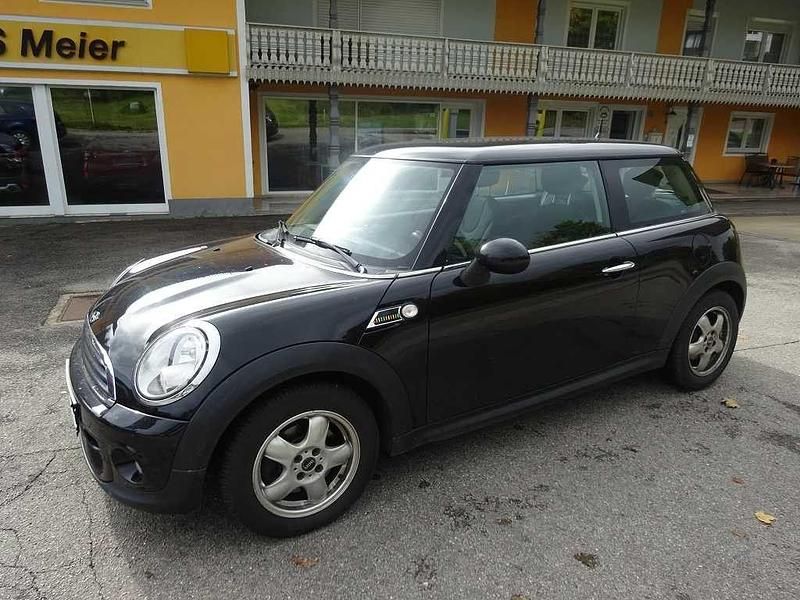 Schwarz Gebraucht 2013 Mini ONE Brick Lane Kleinwagen | 5.399 € (Fairer Preis) - Bild 1/4