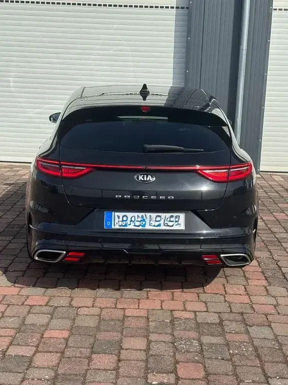 Gebraucht Kia ProCeed GT 204 PS (150 kW) 2020 Schwarz Kombi