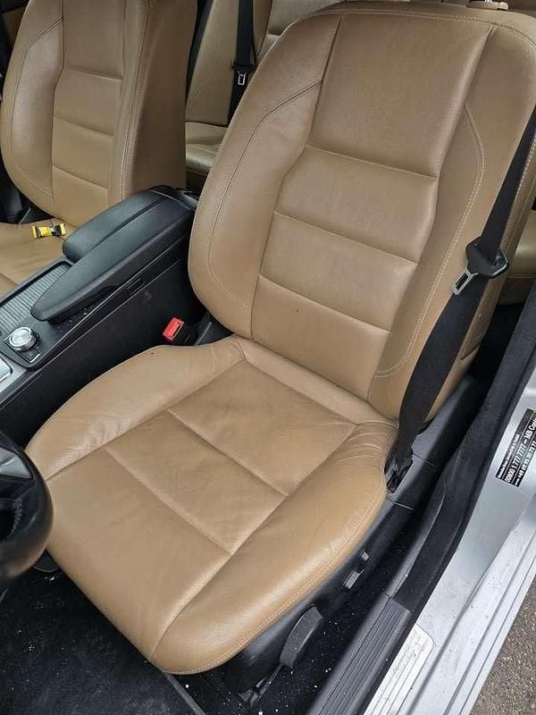 Gebraucht Mercedes C300 231 PS (169 kW) 2012 Grau Kombi