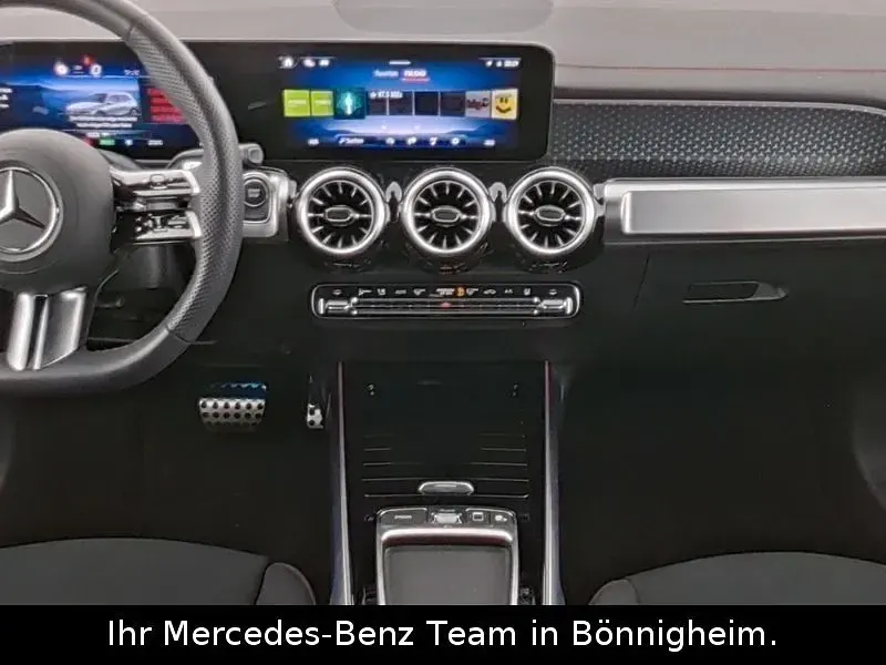 Gebraucht Mercedes EQB300 AMG 167 kW (228 PS) 2025 Grau SUV