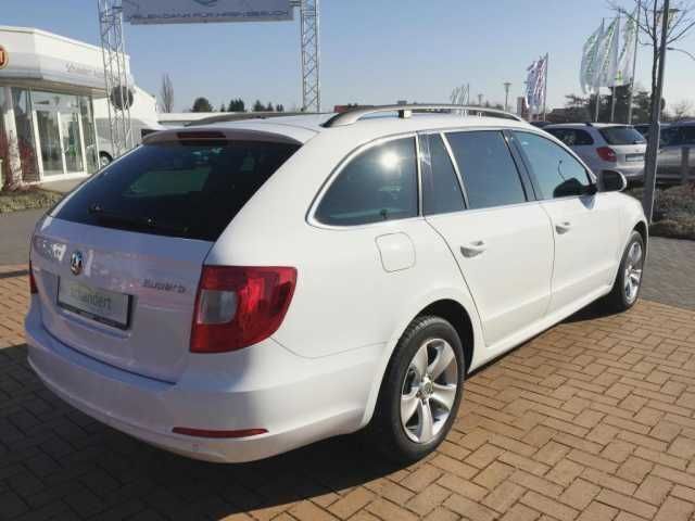 Gebraucht Skoda Superb Ambition 140 PS (102 kW) 2010 Weiß Kombi