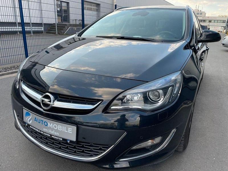 Gebraucht Opel Astra Exklusiv 140 PS (102 kW) 2016 Kombi