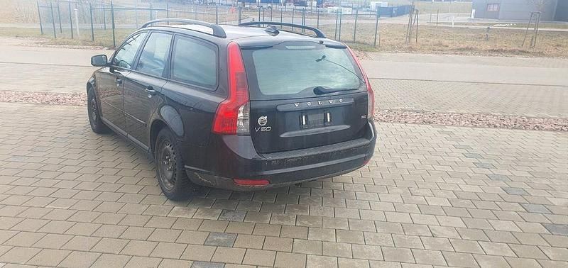 Gebraucht Volvo V50 109 PS (80 kW) 2008 Schwarz Kombi