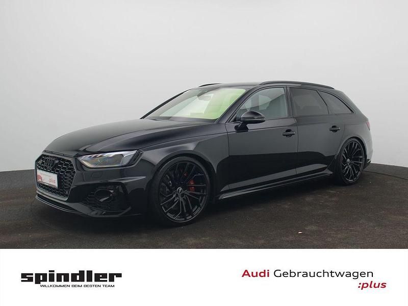 Gebraucht Audi RS4 Ambiente 450 PS (330 kW) 2022 Mythosschwarz metallic Kombi