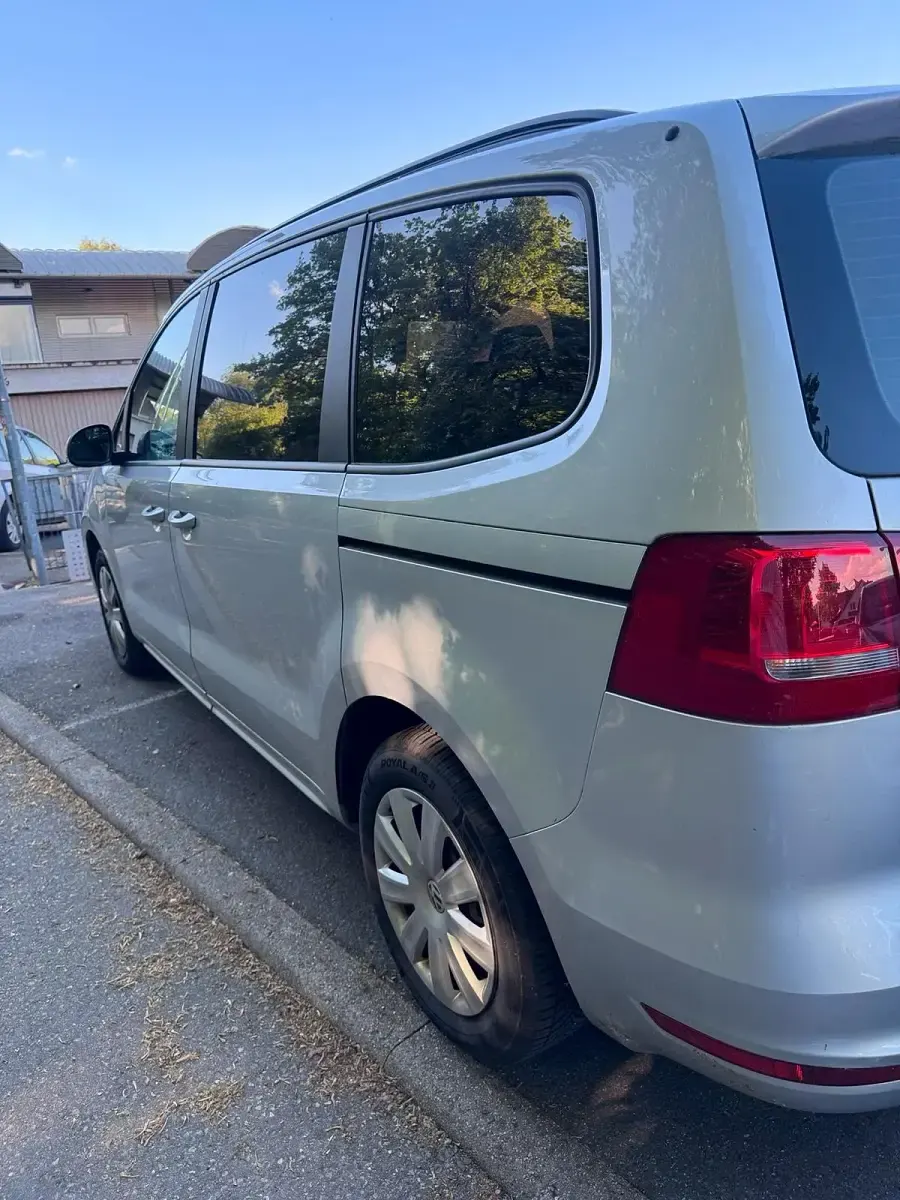 Brugt VW Sharan 140 HK (102 kW) 2010 Sølv MPV