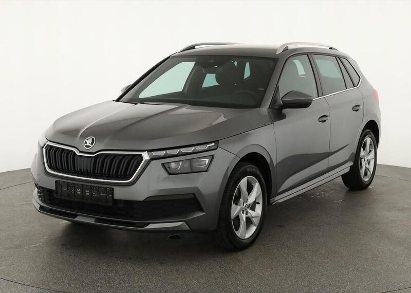 Graphite grau metallic Gebraucht 2023 Skoda Kamiq Style SUV | 23.445 € (Fairer Preis) - Bild 1/4