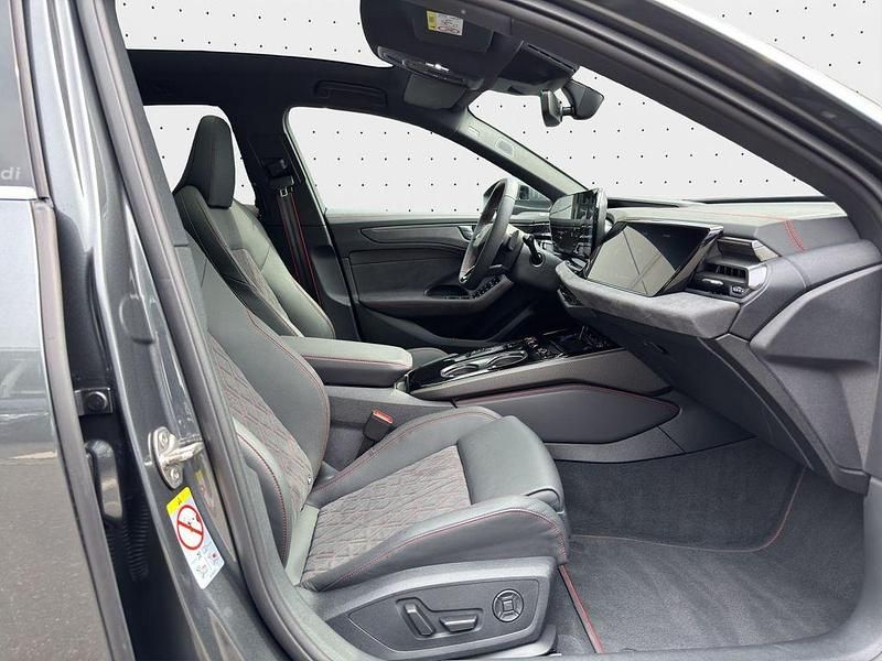 Gebraucht Audi A6 Ambiente 367 PS (269 kW) 2025 Daytonagrau perleffekt Kombi