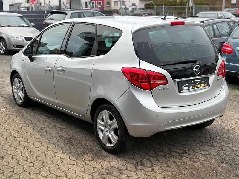 Gebraucht Opel Meriva 101 PS (74 kW) 2011 Grau Van / Kleinbus