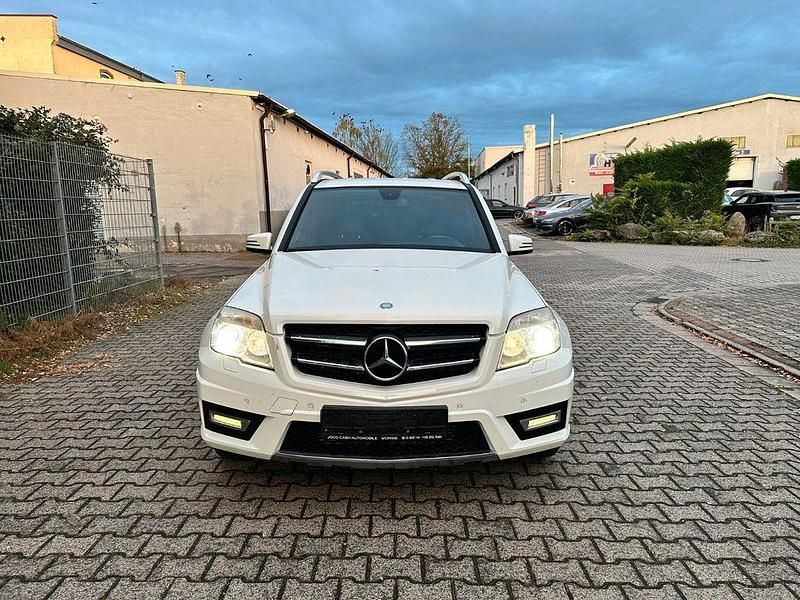 Gebraucht Mercedes GLK250 204 PS (150 kW) 2011 Weiß SUV