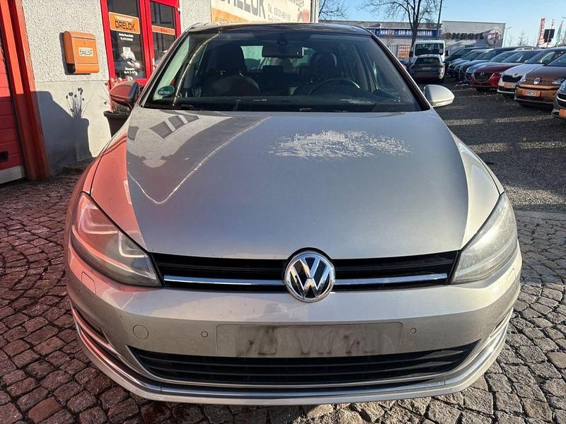 Gebraucht VW Golf VII Highline 122 PS (89 kW) 2013 Silber Limousine