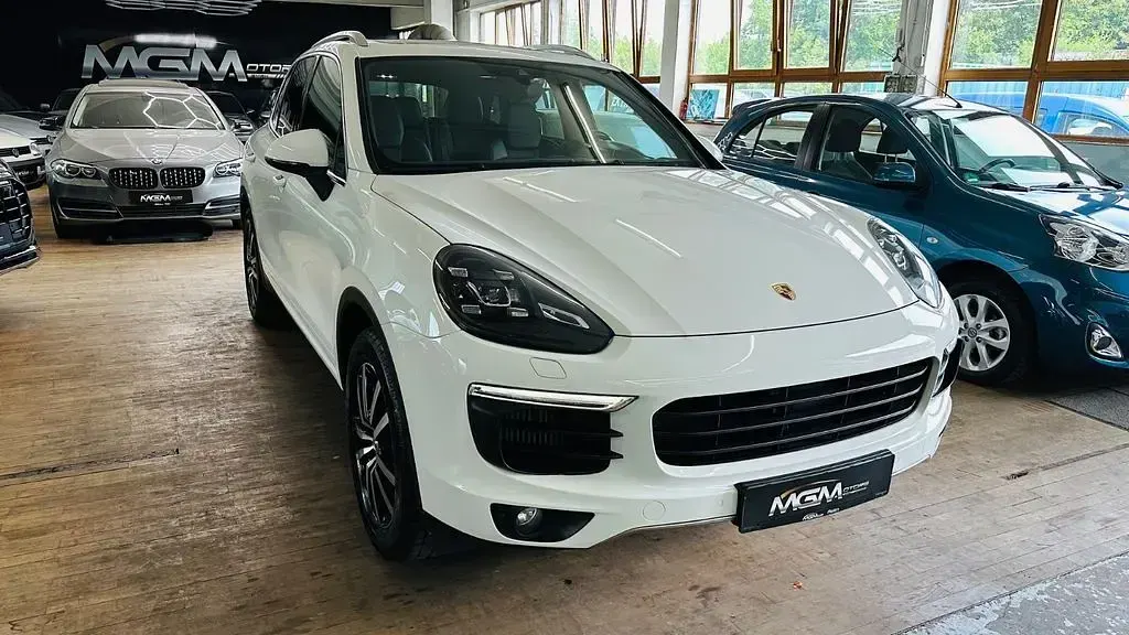 Gebraucht Porsche Cayenne S 420 PS (308 kW) 2015 Weiß SUV
