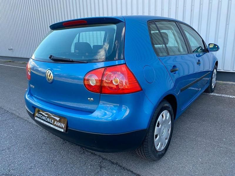 Gebraucht VW Golf IV 102 PS (75 kW) 2004 Blau Limousine