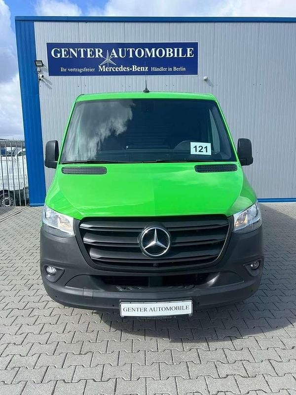 Gebraucht Mercedes Sprinter 170 PS (125 kW) 2021 Gelbgrün Van
