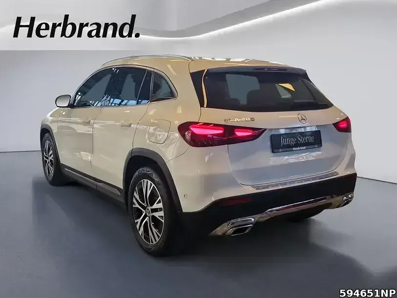 Occasion Mercedes GLA200 Progressive 163 ch (119 kW) 2025 Blanc SUV
