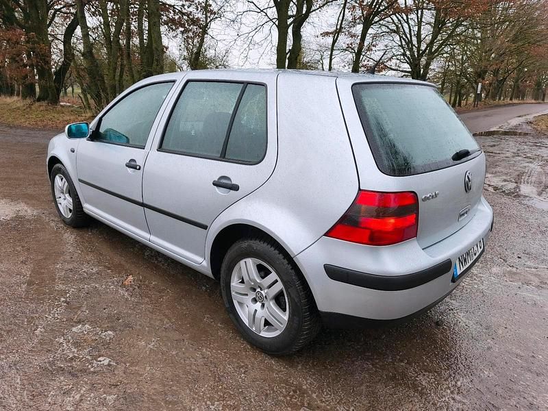 Gebraucht VW Golf IV 75 PS (55 kW) 2002 Silber Kombi