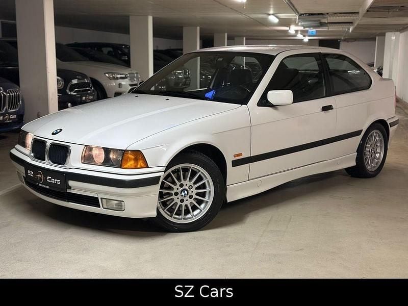 Weiß Gebraucht 1998 BMW 323 Compact M Sport Kleinwagen | 9.999 € (Etwas zu teuer) - Bild 1/4