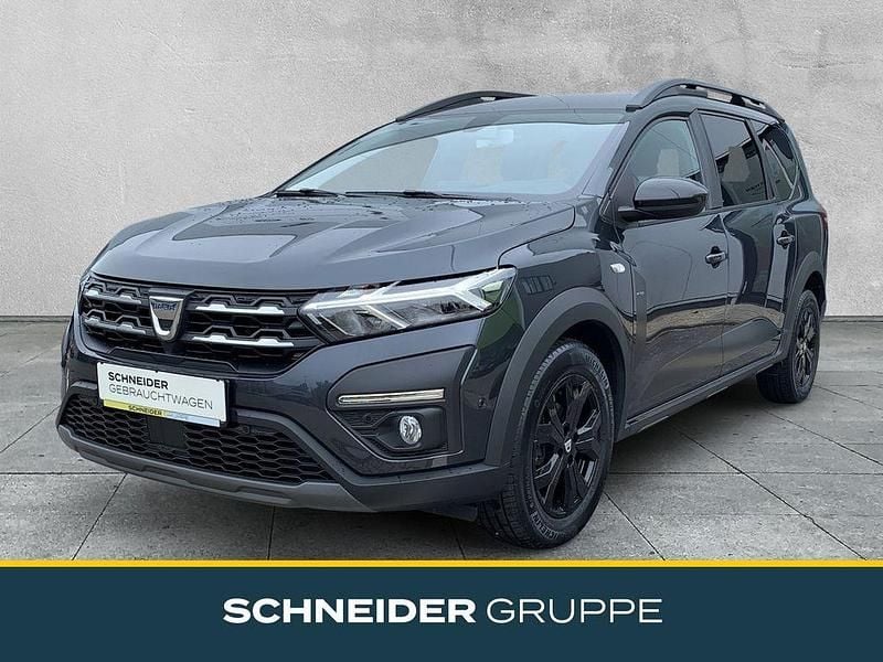 Grau Gebraucht 2022 Dacia Jogger Extreme Van / Kleinbus | 14.890 € - Bild 1/4