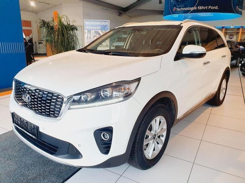 Ud schneeweiss Gebraucht 2019 Kia Sorento Vision SUV | 26.990 € (Fairer Preis) - Bild 1/4