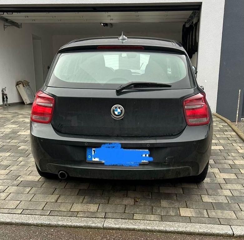 Gebraucht BMW 116 136 PS (100 kW) 2014 Schwarz Kleinwagen