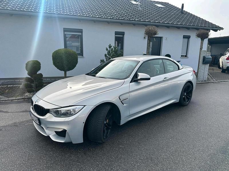 Silber Gebraucht 2014 BMW M4 Cabriolet Cabrio | 25.900 € - Bild 1/4