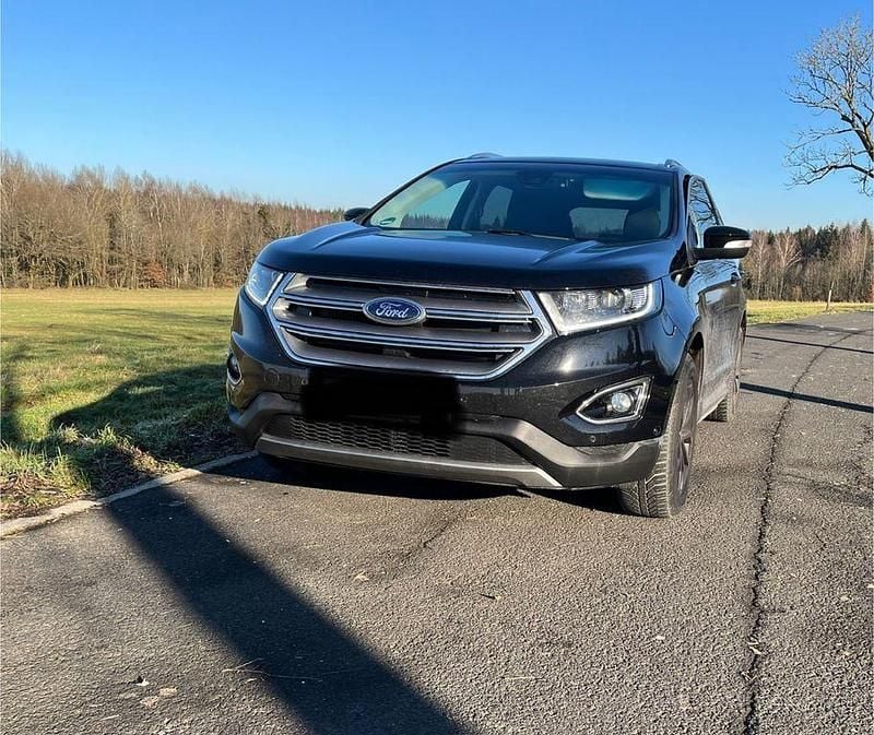 Schwarz Gebraucht 2016 Ford Edge Titanium SUV | 16.099 € (Guter Preis) - Bild 1/4