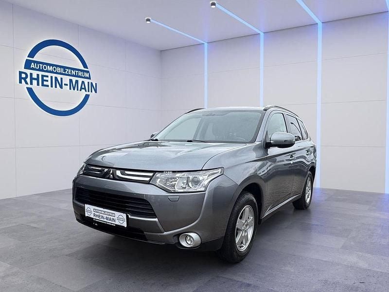 Gebraucht Mitsubishi Outlander Instyle 150 PS (110 kW) 2012 Grau SUV