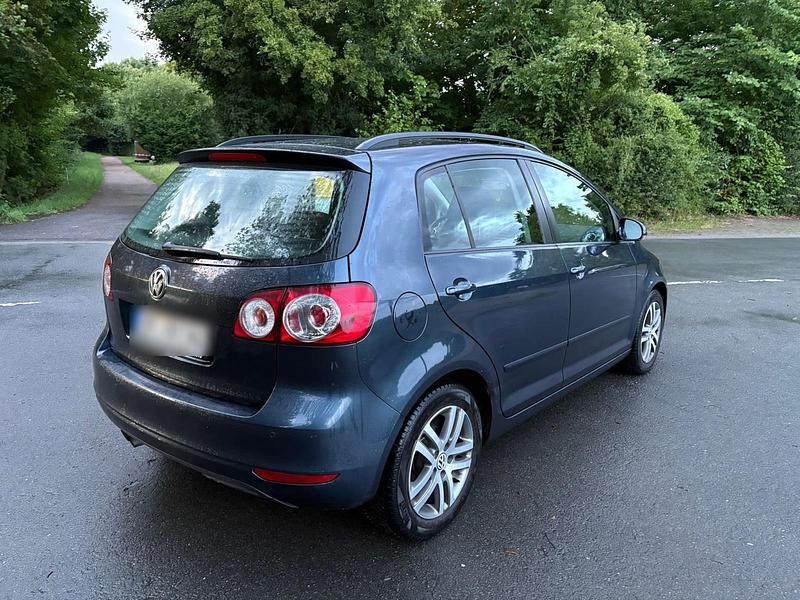 Grau Gebraucht 2009 VW Golf VI Limousine | 5.990 € (Fairer Preis) - Bild 1/4