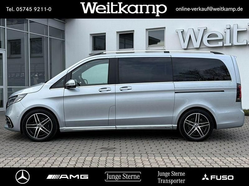 Gebraucht Mercedes V250 AMG 190 PS (139 kW) 2025 Hightechsilber Van / Kleinbus