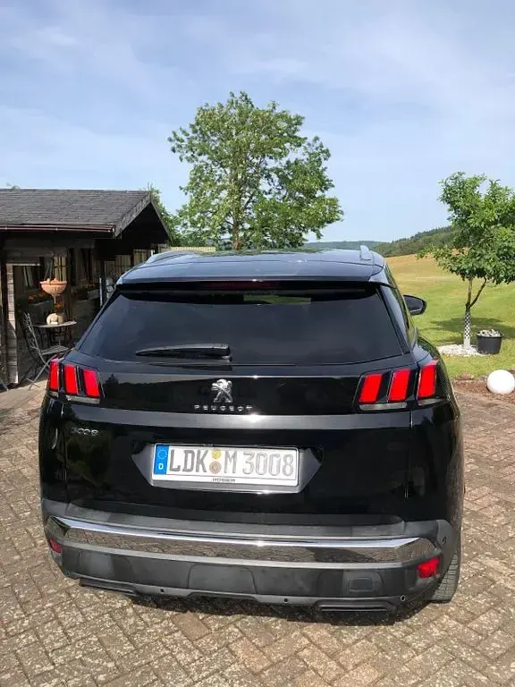 Gebraucht Peugeot 3008 Crossway 131 PS (96 kW) 2018 Schwarz SUV