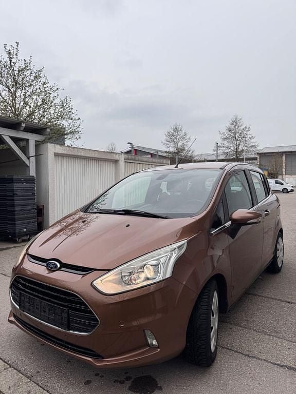 Usata Ford B-MAX 101 CV (74 kW) 2012 Marrone Monovolume