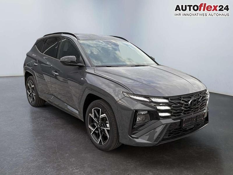 Shadow grau Neu 2025 Hyundai Tucson N Line SUV | 36.470 € (Guter Preis) - Bild 1/4