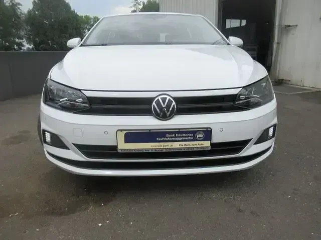 Gebraucht VW Polo 203 PS (149 kW) 2021 Weiss Kleinwagen