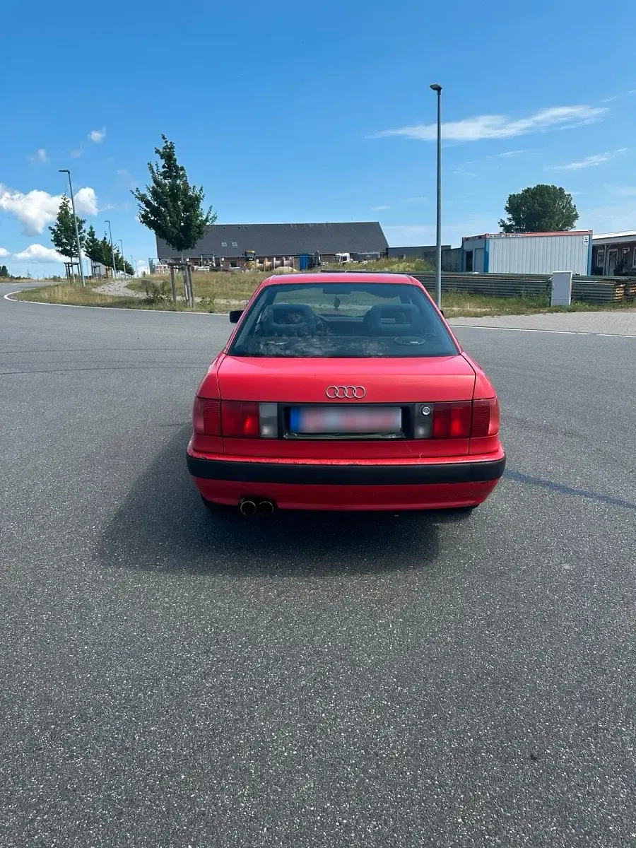 Gebraucht Audi 80 90 PS (66 kW) 1994 Rot Limousine