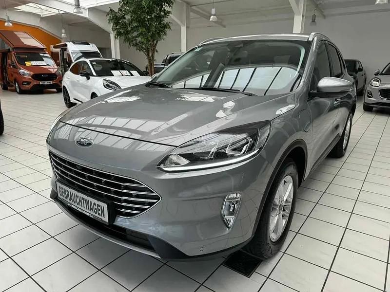 Mineralsilber metallic silber Gebraucht 2024 Ford Kuga Titanium SUV | 31.490 € (Guter Preis) - Bild 1/4