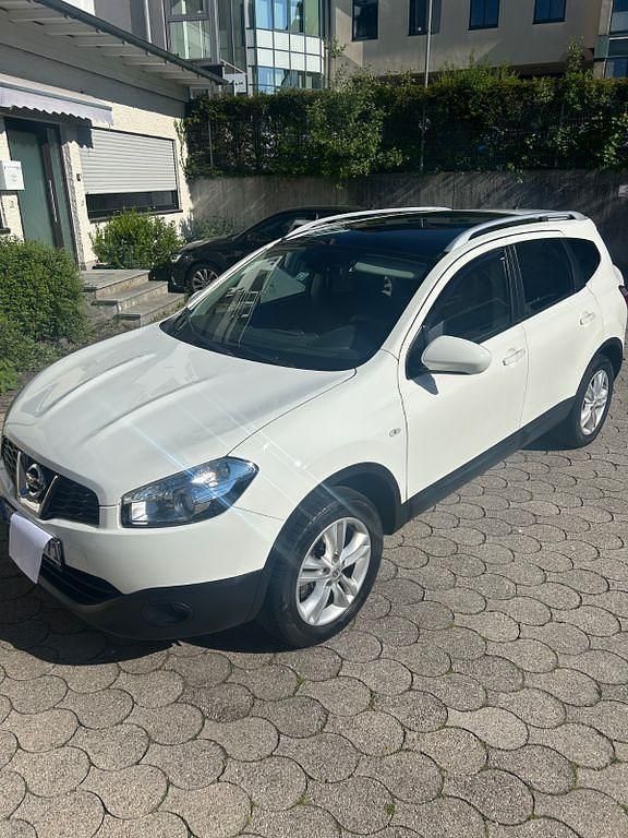 Weiß Gebraucht 2012 Nissan Qashqai +2 SUV | 5.000 € (Guter Preis) - Bild 1/4