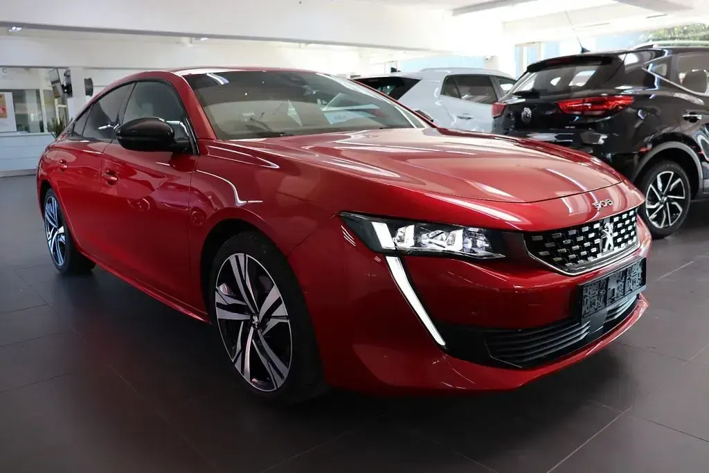 Gebraucht Peugeot 508 GT 224 PS (164 kW) 2019 Lackierung ultimaterot/typ ve Limousine