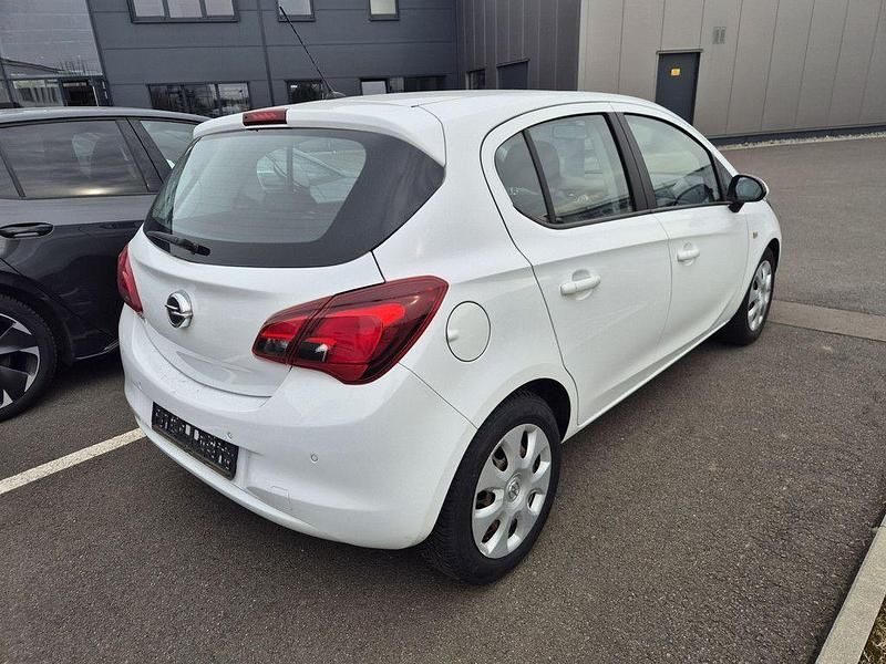 Gebraucht Opel Corsa Edition 69 PS (50 kW) 2017 Weiss / schnee weiss Kleinwagen