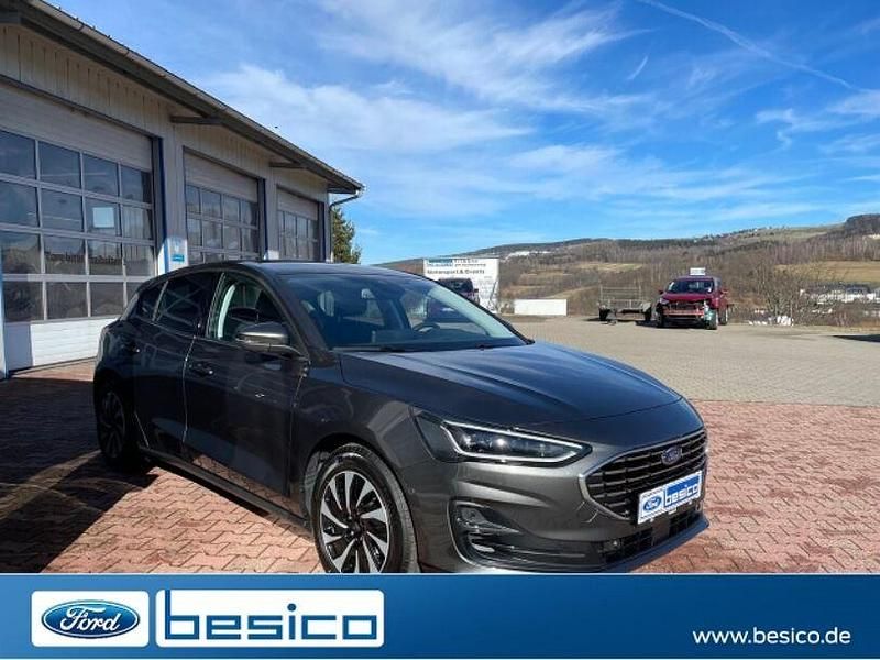 Neu Ford Focus Titanium X 155 PS (114 kW) 2026 Magneticgrau (metallic) (grau) Limousine