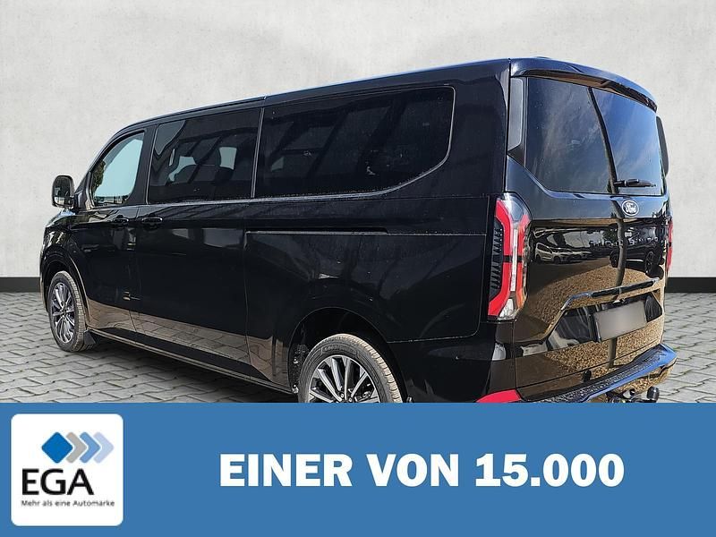 Neu Ford Tourneo Custom 170 PS (125 kW) 2025 Metallic Van
