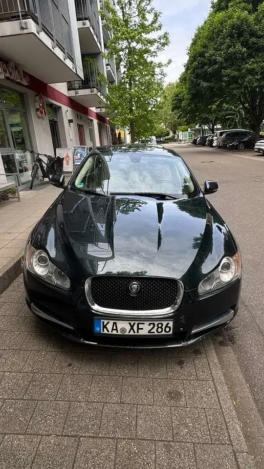 Gebraucht Jaguar XF Luxury 275 PS (202 kW) 2011 Grün Limousine