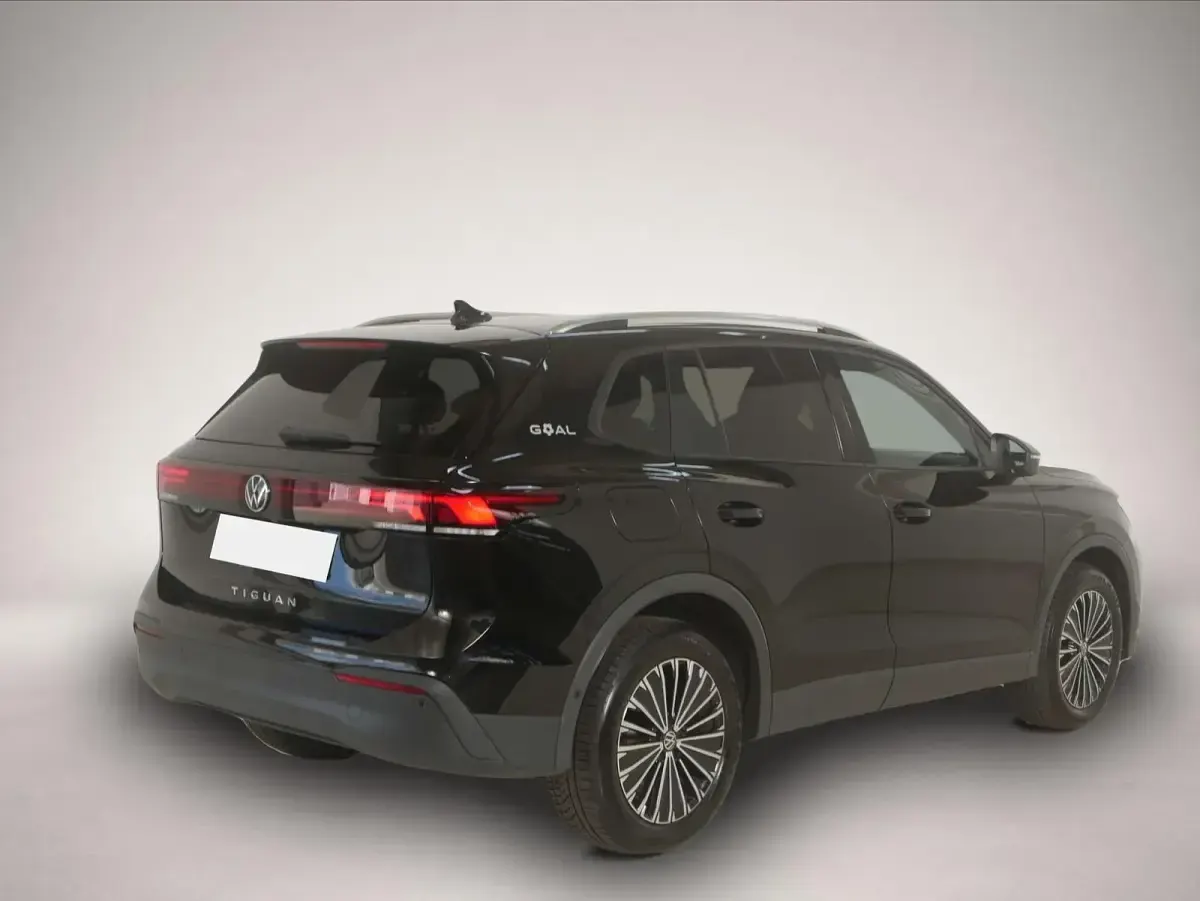 Gebraucht VW Tiguan Goal 150 PS (110 kW) 2025 Manufacturer SUV